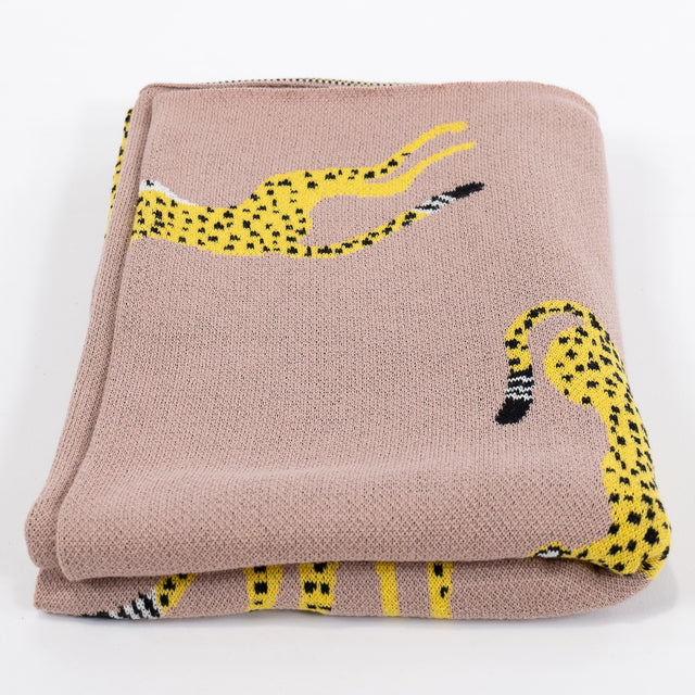 Throw / Blanket - Knitted Cheetah Pink 03