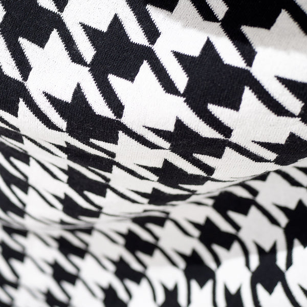 Throw / Blanket - Knitted Dogtooth Black Fabric Close-up Image