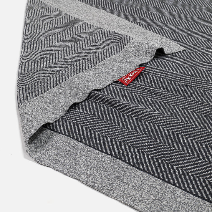 Throw / Blanket - Knitted Herringbone Grey 03