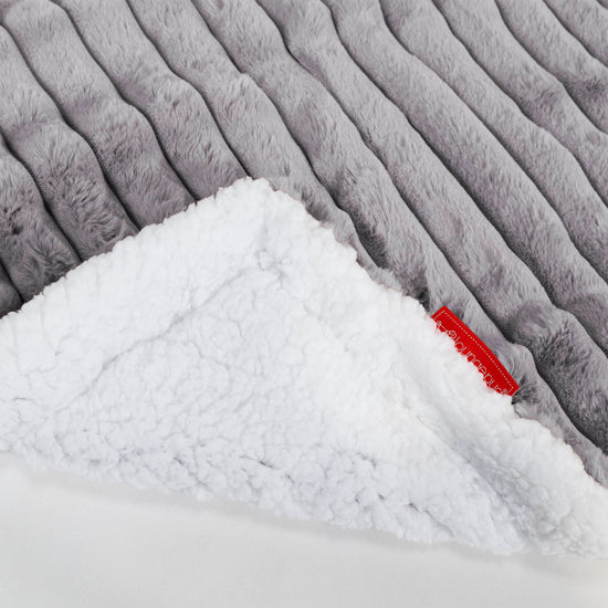 Sherpa Throw / Blanket - Ultra Plush Cord Grey 01