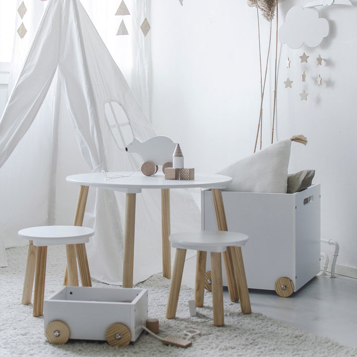 Children’s White Table & Stool Set 03