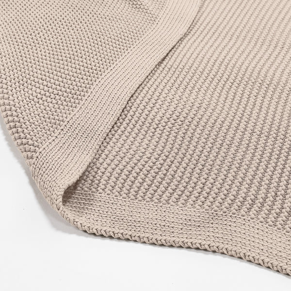 Throw / Blanket - Ellos Knitted Cream Fabric Close-up Image