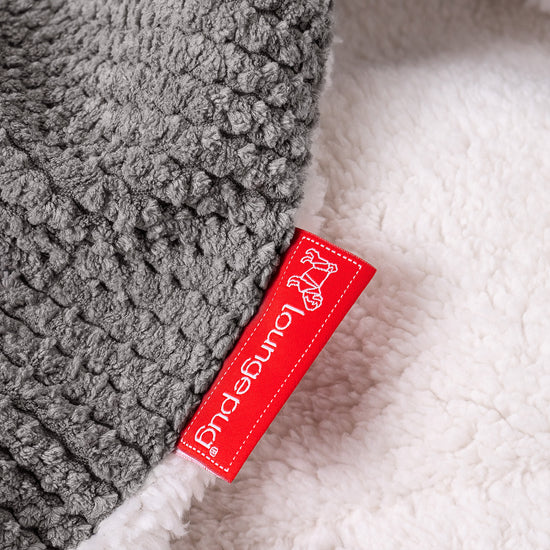 Sherpa Throw / Blanket - Pom Pom Charcoal Grey 04