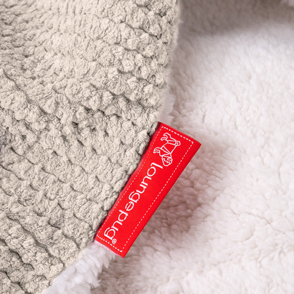 Sherpa Throw / Blanket - Pom Pom Ivory Fabric Close-up Image